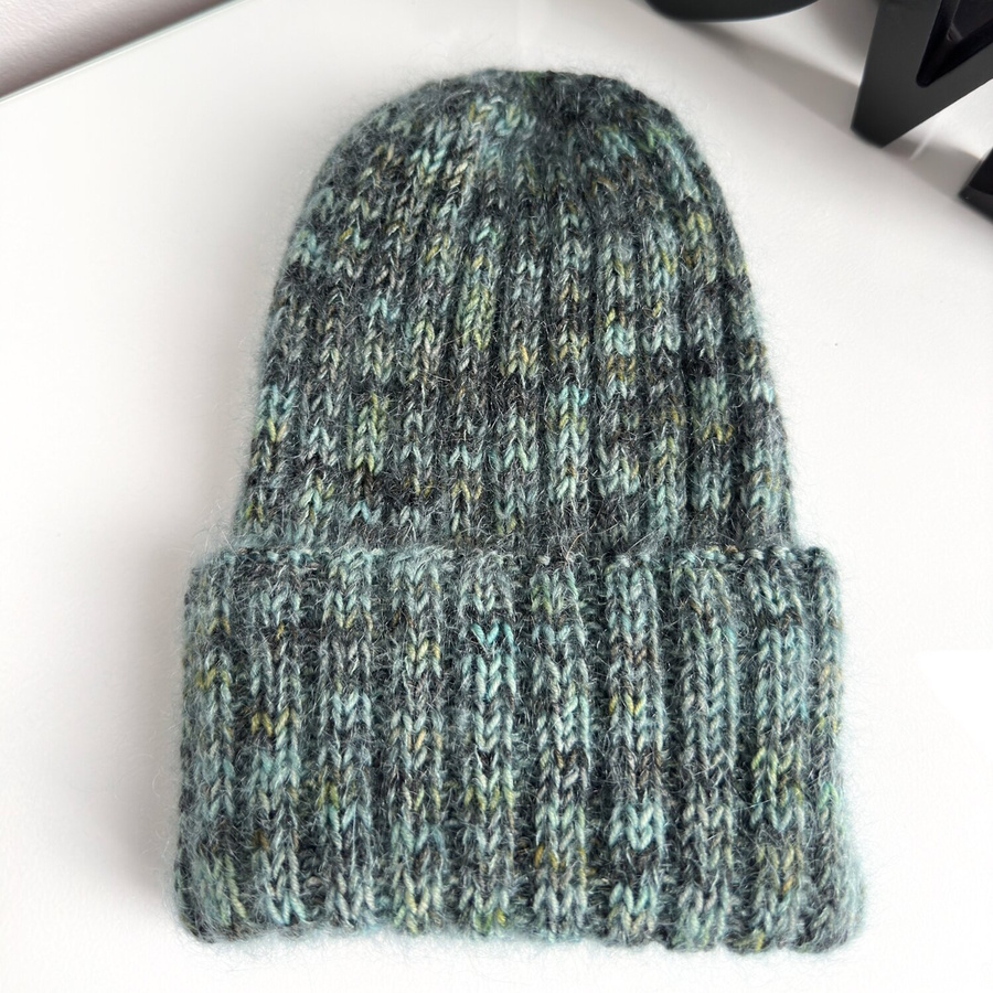 DAISY – czapka beanie ręcznie farbowana baby merino + moher i jedwab 3265 Forest Night