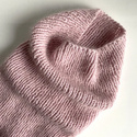 Ręcznie robiony KOMIN AUREA 100% Baby Merino plus moher i jedwab 54/63 Pudrowy róż 35 cm długości