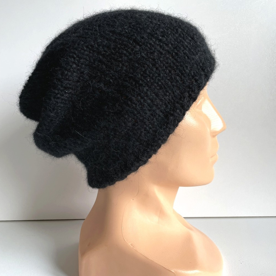 CHMURKA Women's Alpaca Beanie 31 Black