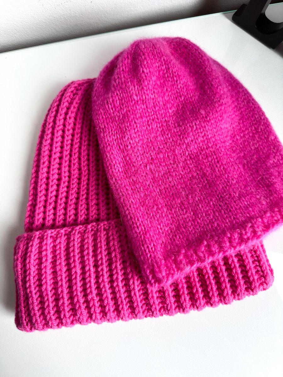 BRIOSZKA – czapka damska beanie z wełny merino 100% 22 Magenta różowa zimowa