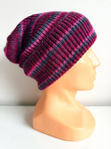 VARELLA Turn-Up Wool Beanie Nitkowe Love 2508 fioletowo-różowo-bordowa