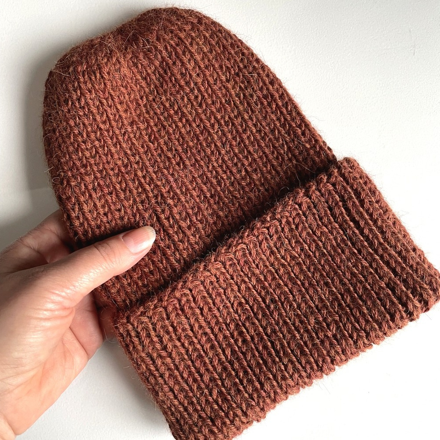 KIARA Turn-Up Beanie 100% Alpaca 9025 Brown