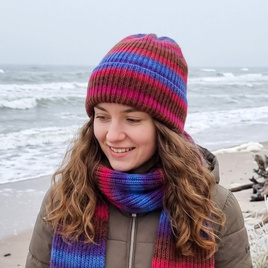 VARELLA Handmade Turn-Up Wool Beanie 2911 multicolor