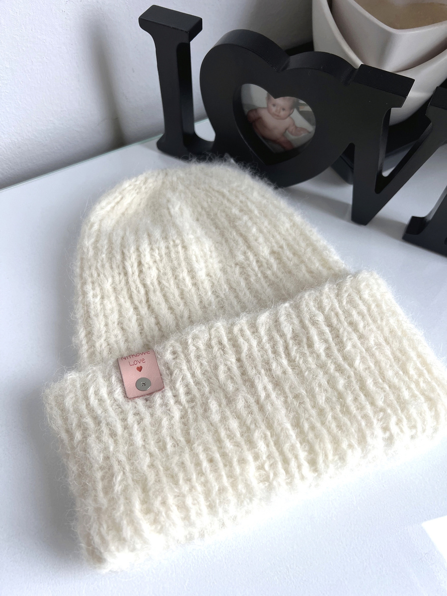 WATA CUKROWA – czapka z alpaki i merynosa damska ręcznie robiona 01 ecru