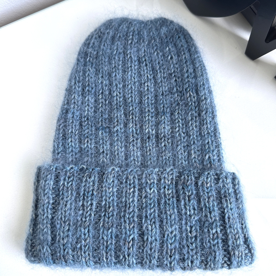 DAISY – czapka beanie handmade baby merino + moher i jedwab Głębia Oceanu - limitowana