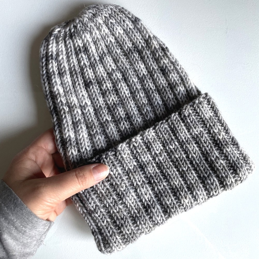 HELLI – czapka merino wywijana szara unisex