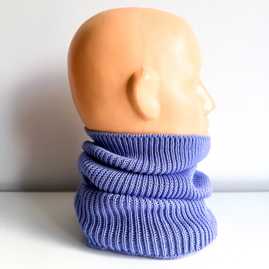 Wełniany KOMIN VARELLA 100% Baby Merino 25 Lawenda