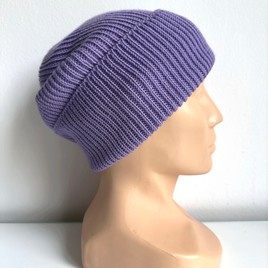 VARELLA – czapka beanie z wełny merino 100% Baby Merino 14 fioletowy, jesienno-zimowa