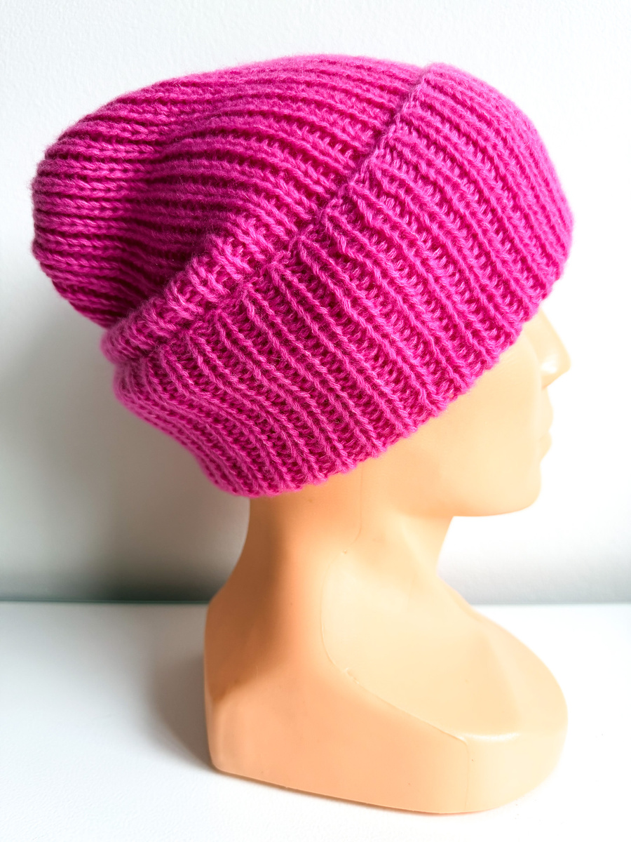 ELARA Turn-Up Cashmere and Silk Beanie 662 Marilyn Nitkowe Love
