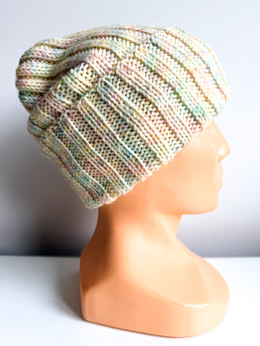 NELLI Handmade Turn-Up Merino Wool Beanie 38 Niebieska Mgiełka