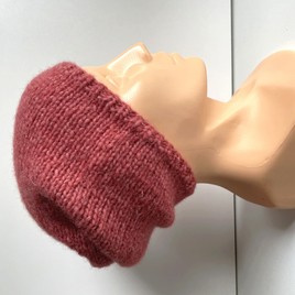 CHMURKA Beanie-Mütze aus Alpaka 23 Koralle