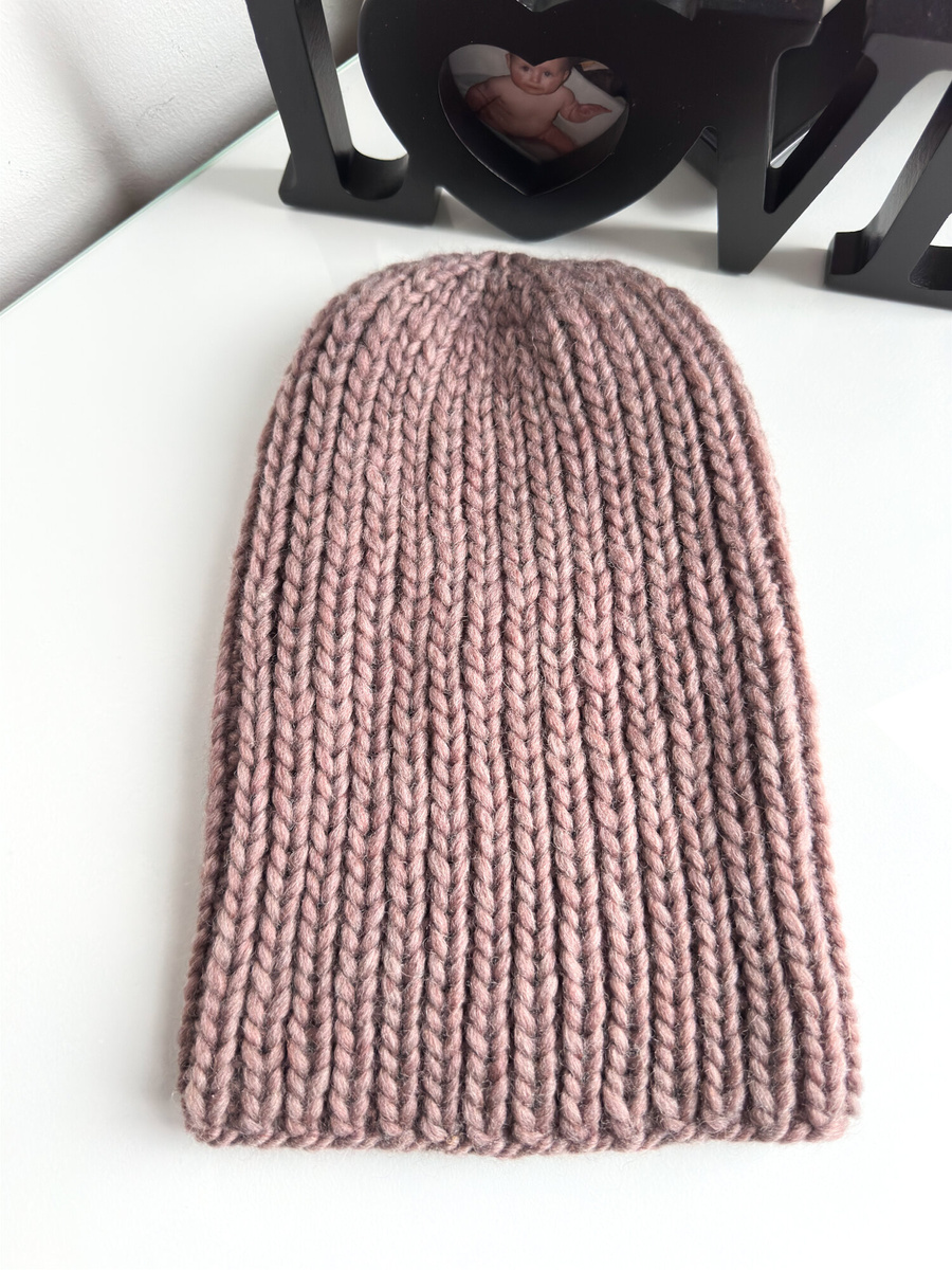 Ręcznie robiona czapka damska JANKA 100% Wełna owcza 48 Nugat