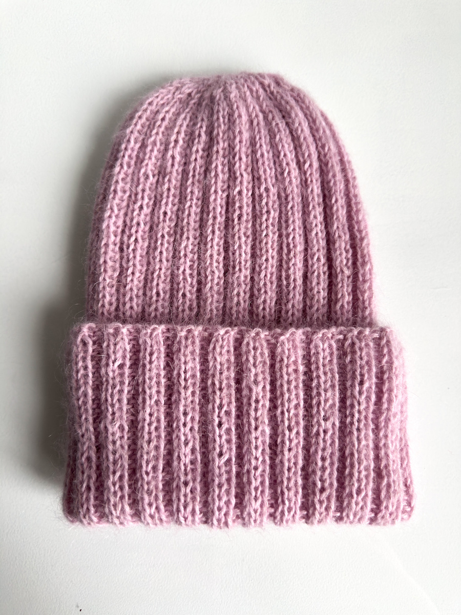 MARGARET Handgemachte Mütze mit Umschlag Alpaka Mohair und Seide 3112/36 Rosa mit einem Hauch Beige