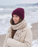 MARGARET Handgemachte Mütze Alpaka + Mohair und Seide 9045 Rubinowy