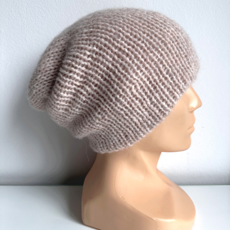 CHMURKA – czapka beanie podwójna z alpaki 33 Różowy Piasek