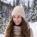 VARELLA – czapka beanie z baby merino 101 Jagody & Śmietanka zimowa
