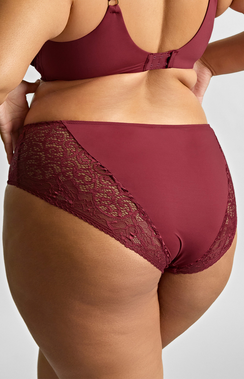 Figi Sculptresse by Panache ESTEL 9682 Deep Brief Cherry Red
