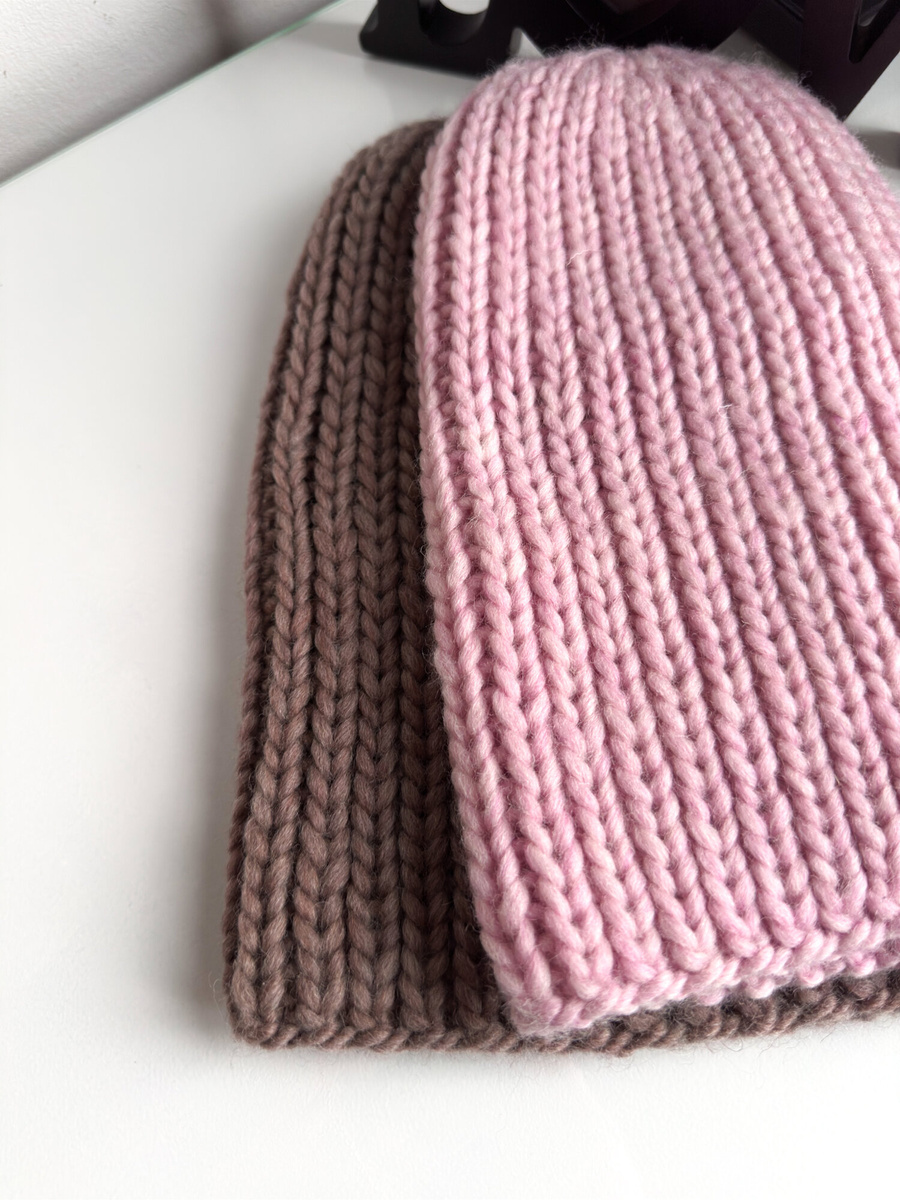 JANKA – gruba czapka beanie zimowa damska z wełny Nitkowe Love 30 Pastelowy Róż