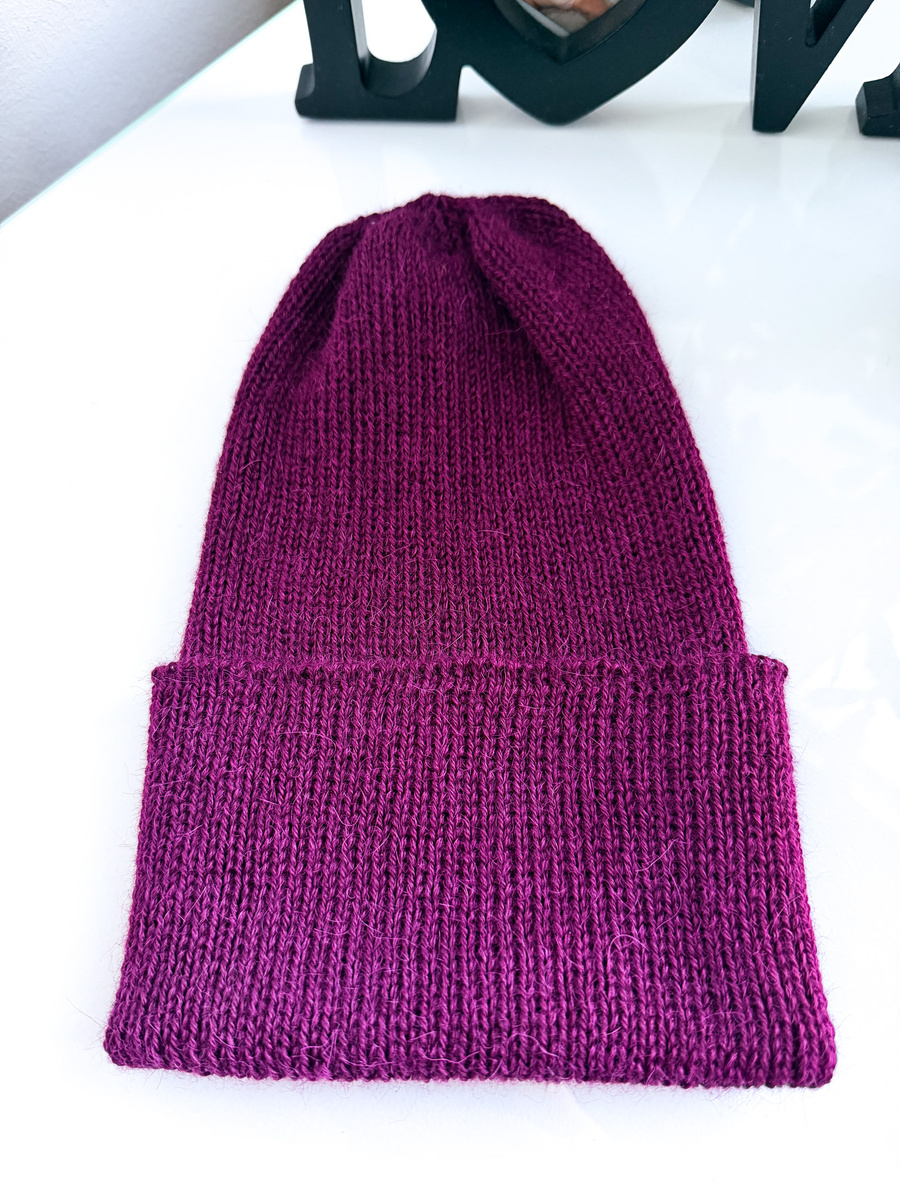 Czapka wywijana HELEN 100% Alpaka 9044 ciemne winogrona