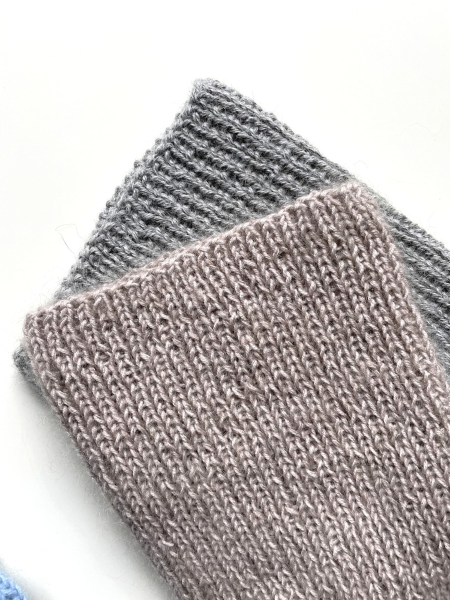 AUREA – ręcznie robiona ciepła czapka beanie merino + moher i jedwab damska 23/20 Jasny Beż