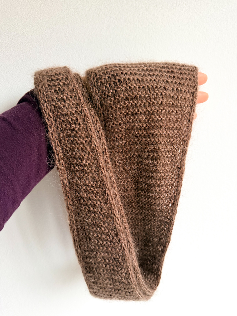 Ręcznie robiony KOMIN HELLI 100% Baby Merino - WYBIERZ KOLOR