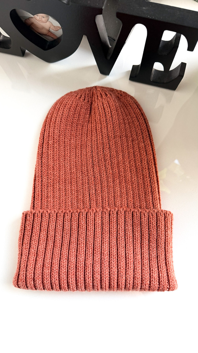 VELLA 100% Merino Beanie – CHOOSE COLOR