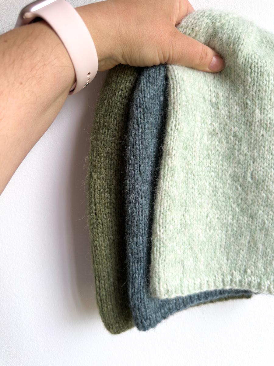 Ciepła czapka ręcznie robiona CHMURKA Alpaka 47 oregano