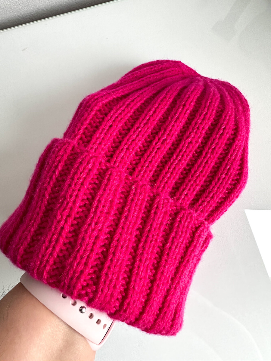 Wywijana czapka kaszmirowa 100% MARLA 564 Gerbera Nitkowe Love
