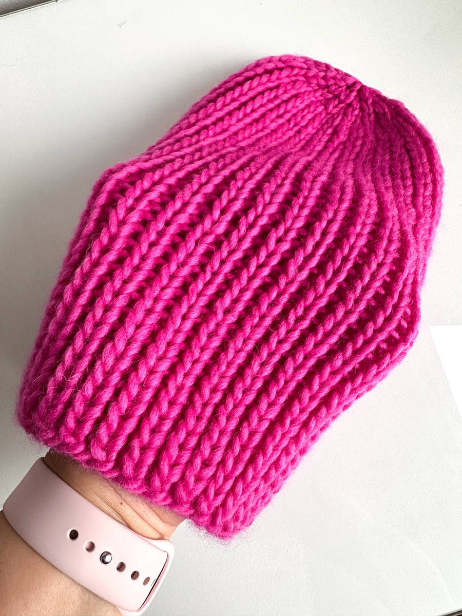 JANKA – gruba czapka zimowa damska beanie z wełny Nitkowe Love 105 Magenta