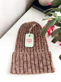 NELLI – wywijana czapka merino 30 Prażony Migdał unisex zimowa