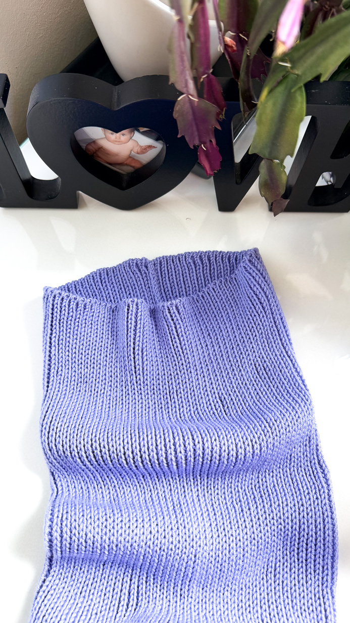 Wełniany KOMIN VARELLA 100% Baby Merino 25 Lawenda