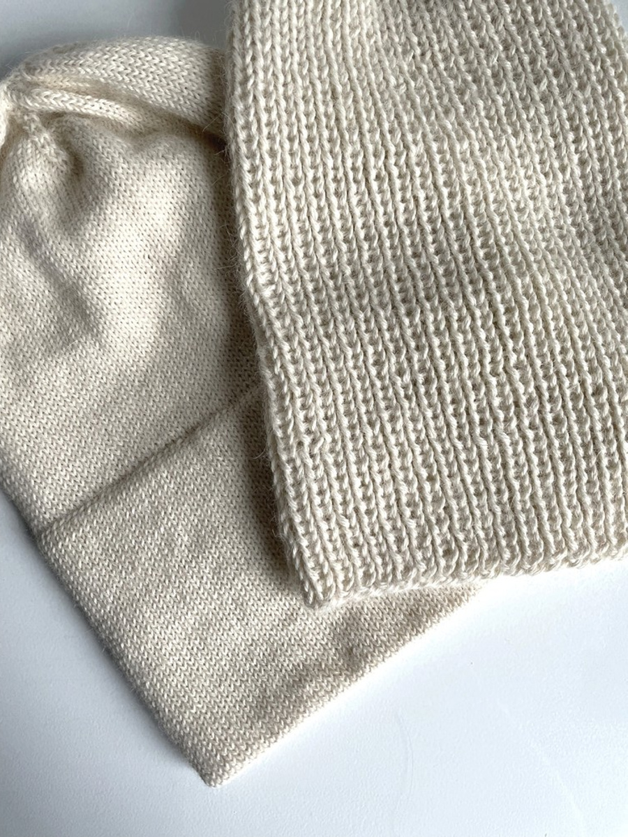 Czapka gładka podwójna SASHA 100% Alpaka 100 Ecru