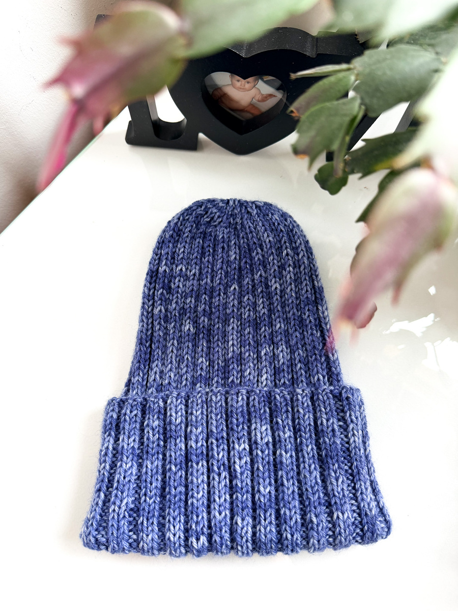 NELLI Handmade Turn-Up Merino Wool Beanie 38 Niebieska Mgiełka