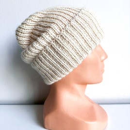 KIARA Mütze mit Umschlag 100% Alpaka 100 Ecru