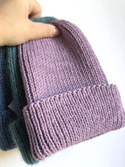 NANA – czapka beanie wywijana z wełny baby merino 39 Fioletowa Orchidea