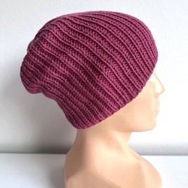 NANA – czapka beanie z wełny merino 100% Baby Merino 41 Śliwka