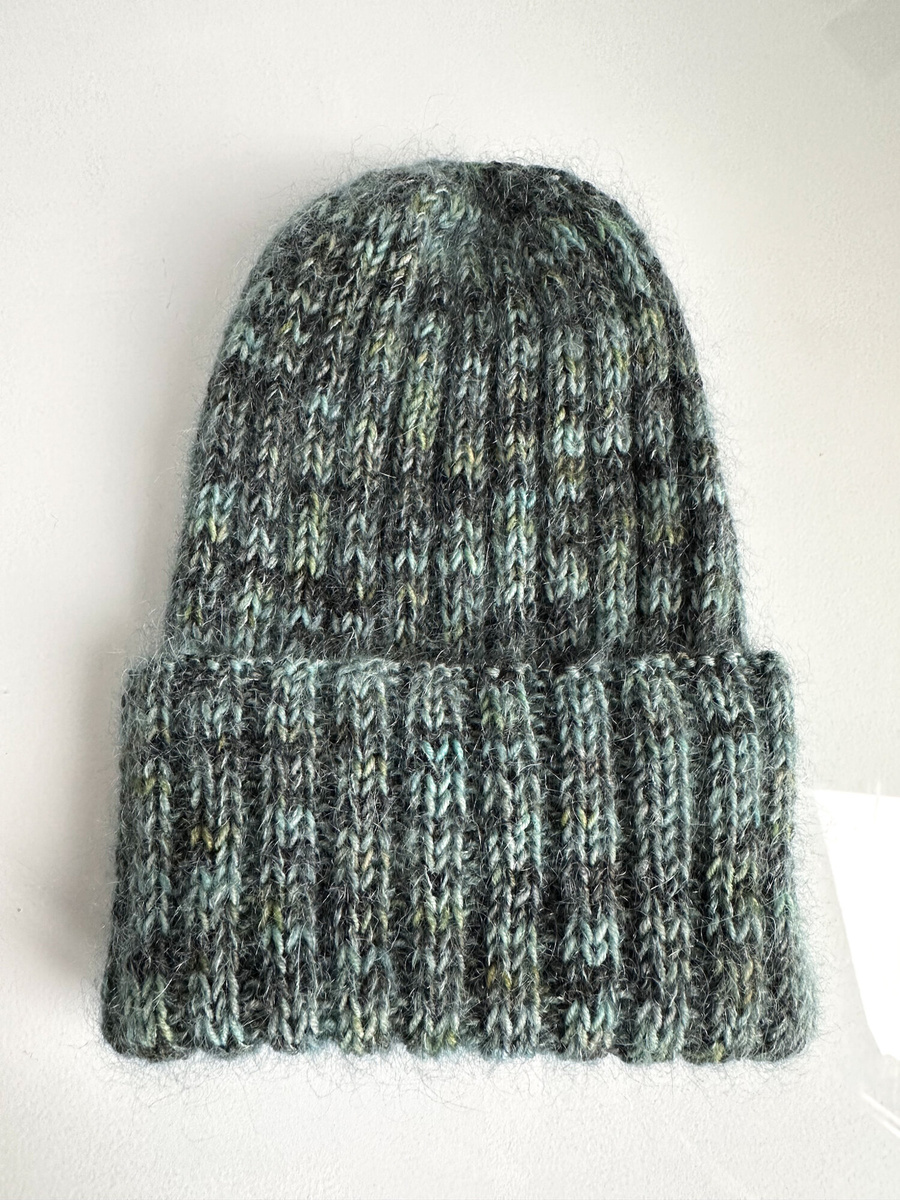 DAISY – czapka beanie ręcznie farbowana baby merino + moher i jedwab 3265 Forest Night