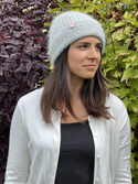 Ręcznie robiona czapka beanie AUREA 100% Baby Merino plus moher i jedwab 22/44 Jasny Szary