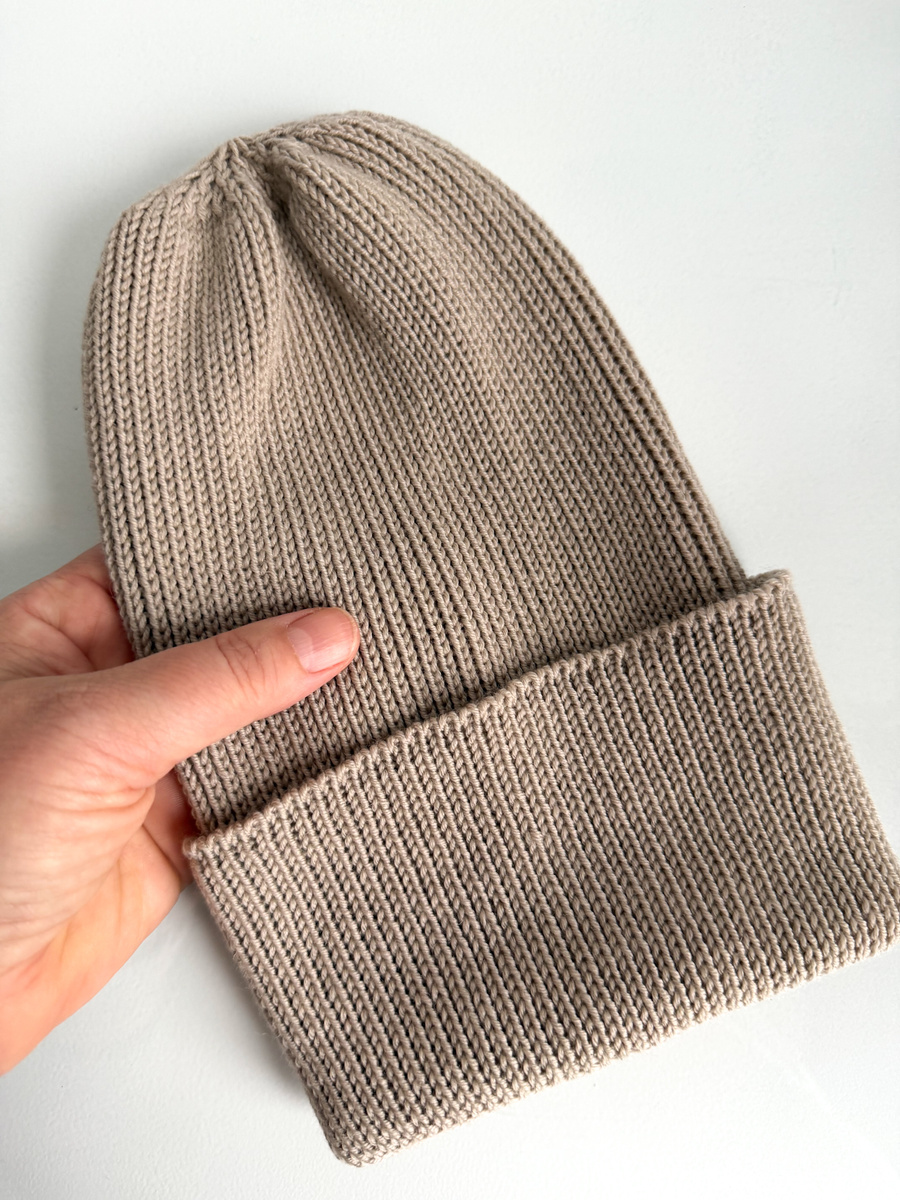 VARELLA – czapka beanie z wełny merino 100% baby merino 64 jasny dąb zimowa unisex