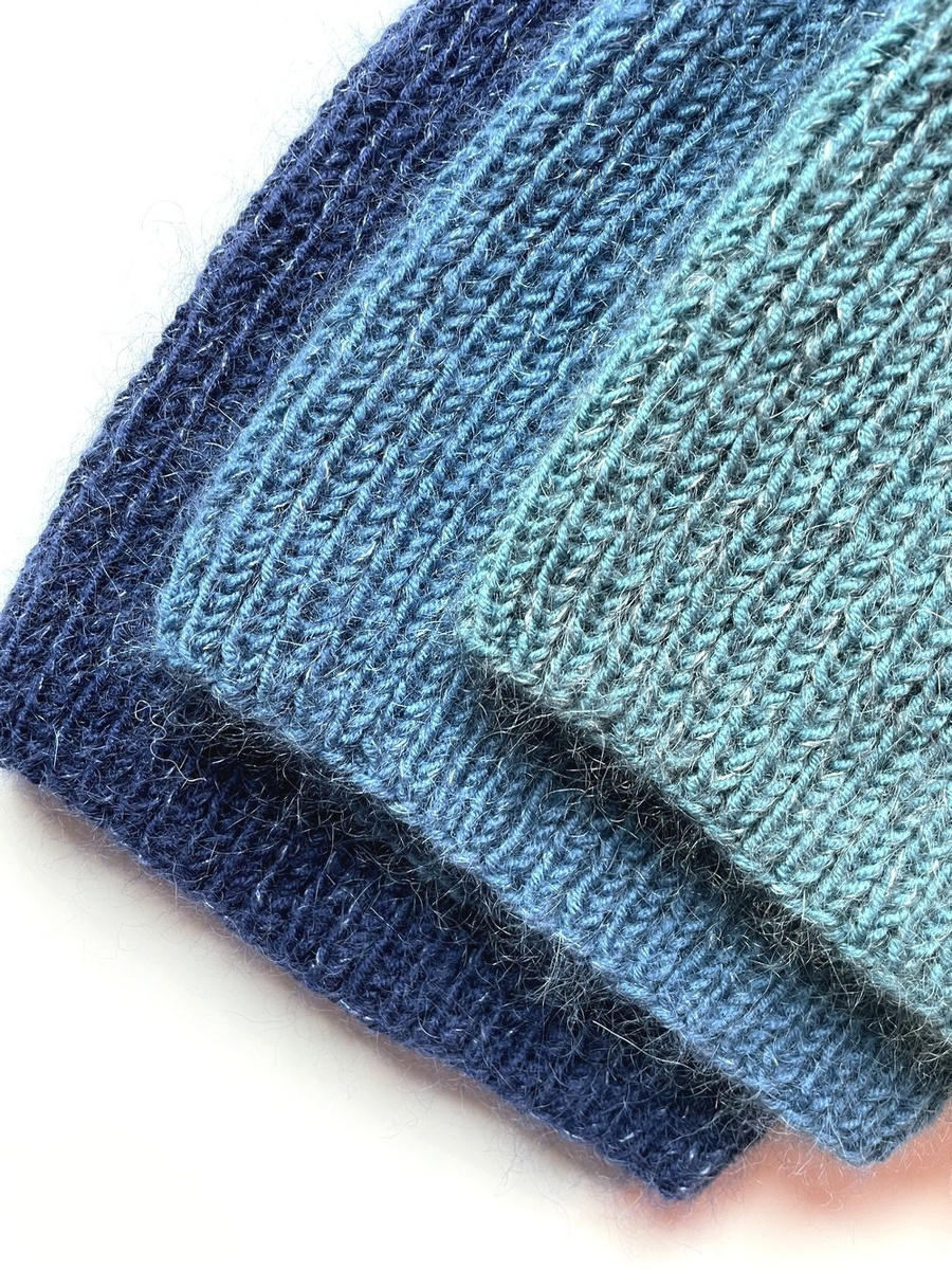 AUREA – ręcznie robiona czapka beanie merino + moher i jedwab damska 13/28 Granatowy