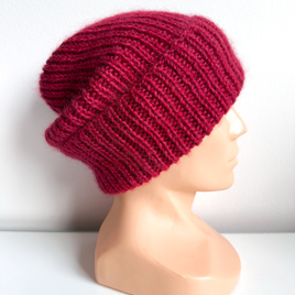 Ręcznie robiona Czapka MARI 100% Alpaka plus nitka moher z jedwabiem 100 ecru