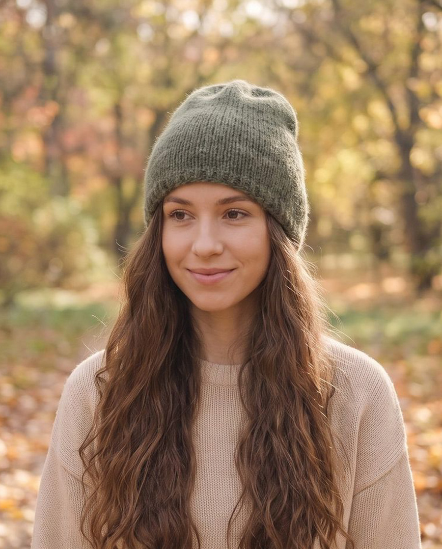 CHMURKA Handgemachte Damen-Beanie-Mütze aus Alpaka 48 Antyczna zieleń