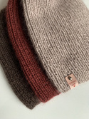 Handgemachte Damenmütze AUREA 100% Baby Merino plus Mohair und Seide 51/36 Bordeaux