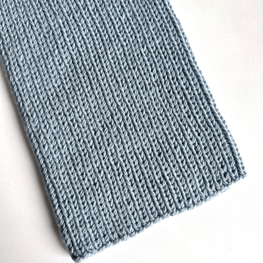 Czapka wełniana NANA 100% Baby Merino 43 Jasny Morski