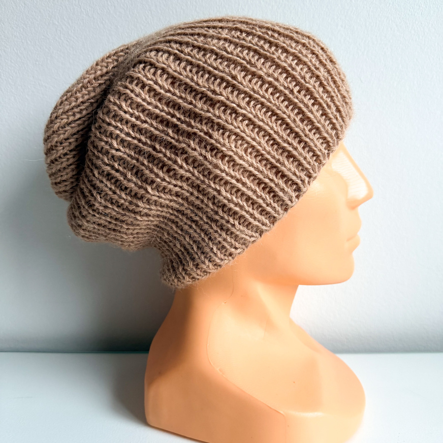 KIARA 100% Alpaca Beanie without a Turn-Up Cuff 302 camel
