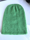 CHMURKA Beanie-Mütze aus Alpaka 43 papuzia zieleń