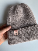 AUREA – ręcznie robiona ciepła czapka beanie z baby merino + moher i jedwab dziecięca/damska 23/20 Jasny Beż