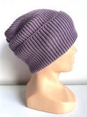 VARELLA – czapka beanie z wełny merino 100% Baby Merino 40 Ametyst, jesienno-zimowa