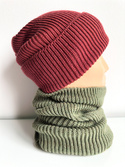 VARELLA – czapka zimowa merino 100% Baby Merino 51 bordowy beanie wywijana