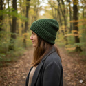 Czapka wywijana zrobiona ręcznie na drutach KIARA 100% Alpaka 9032 ciemny bluszcz